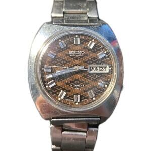 Seiko Argyle Diamond Pattern Dial Automatic Japan Men Watch 7009-8009-P